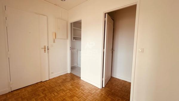 Appartement Nanterre 3 pièce(s) 349 000 € **  - Référence  15450