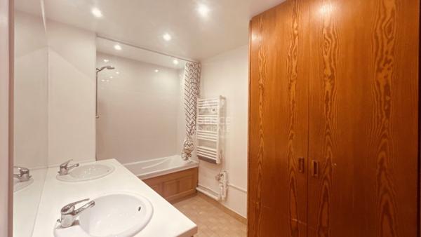 Appartement Nanterre 3 pièce(s) 349 000 € **  - Référence  15450