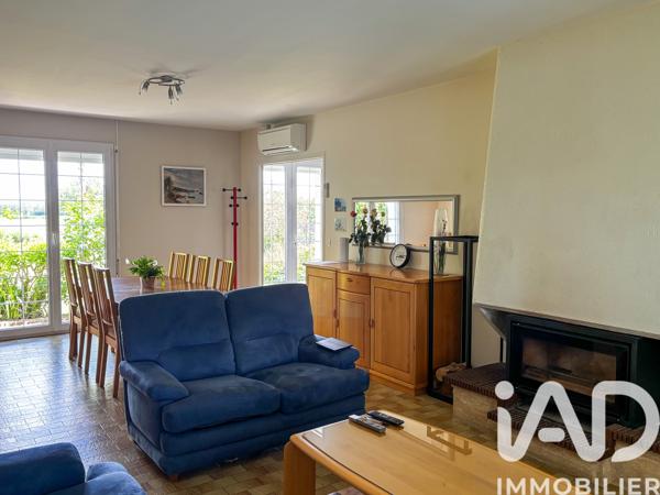 Maison à vendre 5 pièces 110 m² Soulaire-et-Bourg