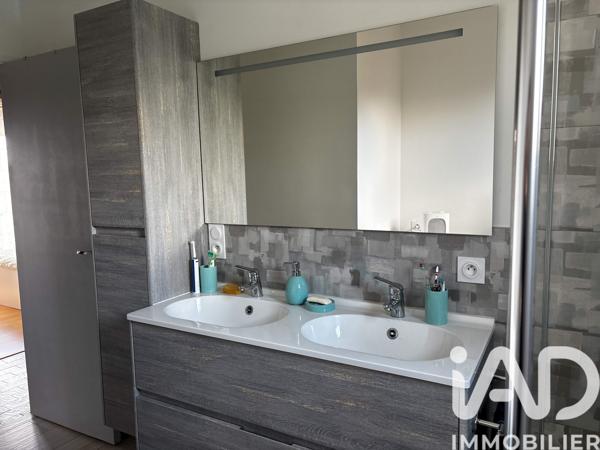 Maison à vendre 5 pièces 110 m² Soulaire-et-Bourg
