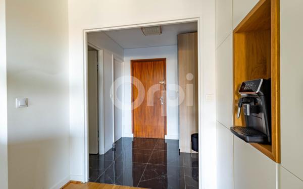 Appartement à vendre    2 pièces • 54 m2 Le Raincy