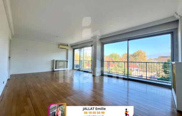 Appartement de 97 m2 avec Balcon et Vue Exceptionnelle à Grenoble