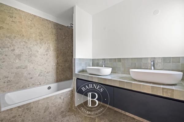 Sainte-Maxime, Villa 2 Chambres -  185 m² à vendre