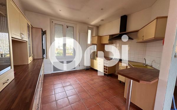 Appartement à louer    5 pièces •  Villiers-sur-Orge
