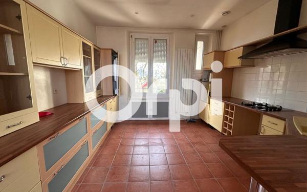 Appartement à louer    5 pièces •  Villiers-sur-Orge