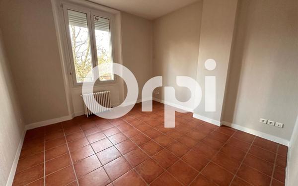 Appartement à louer    5 pièces •  Villiers-sur-Orge