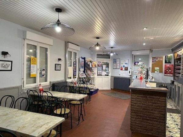 Fonds et/ou murs commerciaux à vendre à Fresnoy-Folny en Seine-Maritime (76660), ref : H621