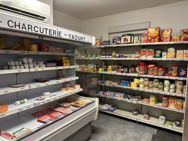 Fonds et/ou murs commerciaux à vendre à Fresnoy-Folny en Seine-Maritime (76660), ref : H621