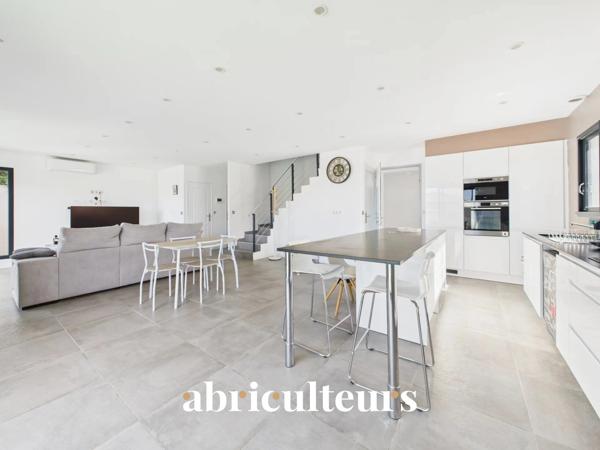 Villa contemporaine familiale Les Pennes Mirabeau