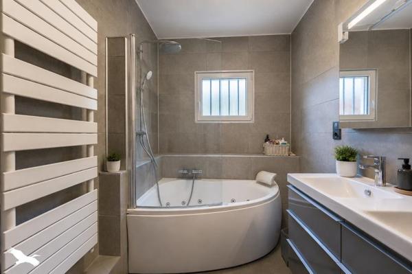 Maison à vendre 720 000 € Bordeaux 5 p 163 m² DPE C