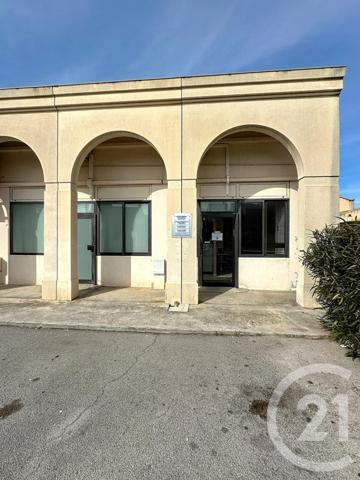 Immeuble à vendre  2118 m2 CASTRIES - 34