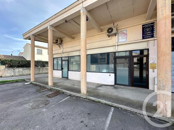 Immeuble à vendre  2118 m2 CASTRIES - 34