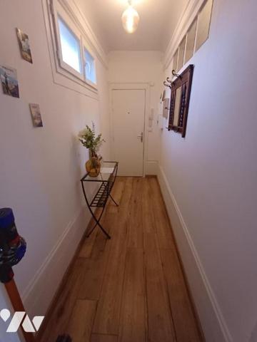 CENTRE VILLE : CHARMANT STUDIO meublé de 36 m² av ASCENSEUR