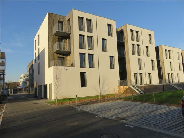 Parking exterieur LOMME EURATECHNOLOGIE