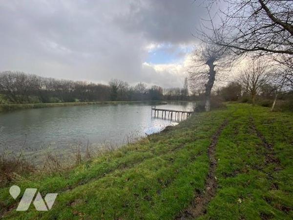 Terrain de loisirs à vendre - TINTENIAC (35 190) - Beau terrain de loisirs situé dans un enviro...