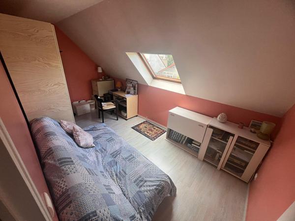 DRANCY CENTRE - pavillon 122 m² 3 chambres - séjour 50 m² - sous-sol et terrain de 480 m²