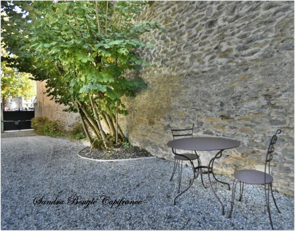 Maison à vendre 8 pièces LAVAL (53)