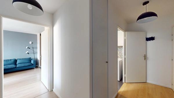 Vente                                                      Appartement
                        
                     2 pièces                      49 m2                     à Chelles