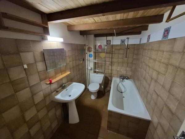 Ensemble immobilier de 85 m² habitables sur 300 m² de terrain Détails des diagnostics énergétiques