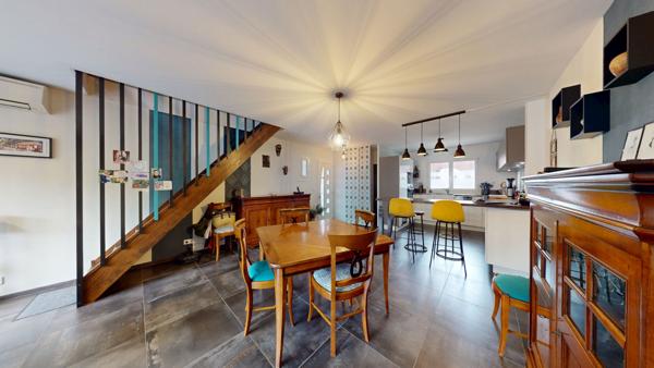 Maison 5 pièce(s) 101 m2