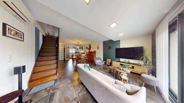 Maison 5 pièce(s) 101 m2