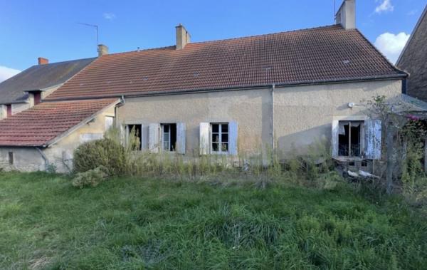 Vente Maison de village Avec dépendance à rénover Farges-allichamps   