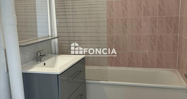 Location Studio 26.38 m² - Orléans 45100
