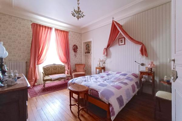 Vente maison bourgeoise 546 m² 16 Pièces Nogent-le-Roi