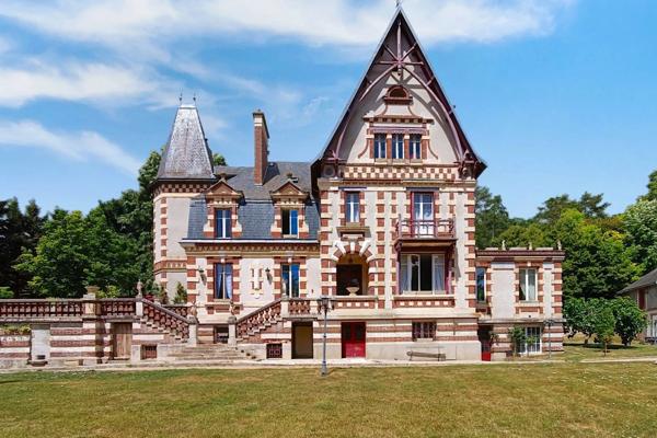 Vente maison bourgeoise 546 m² 16 Pièces Nogent-le-Roi