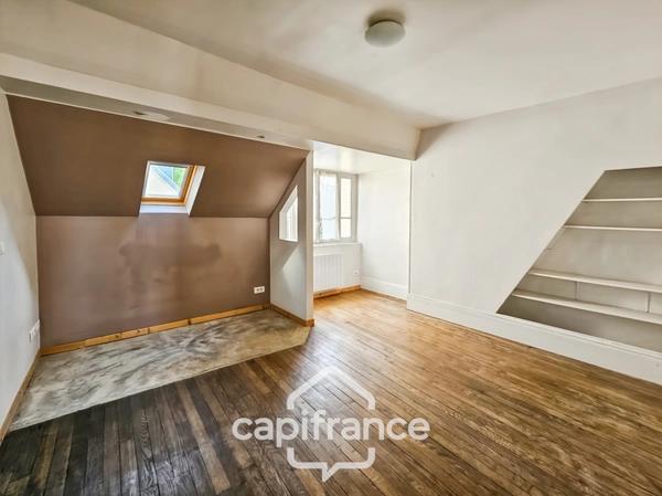 Meaux-Coeur de ville-Duplex de caractère avec vue sur la Cathédrale