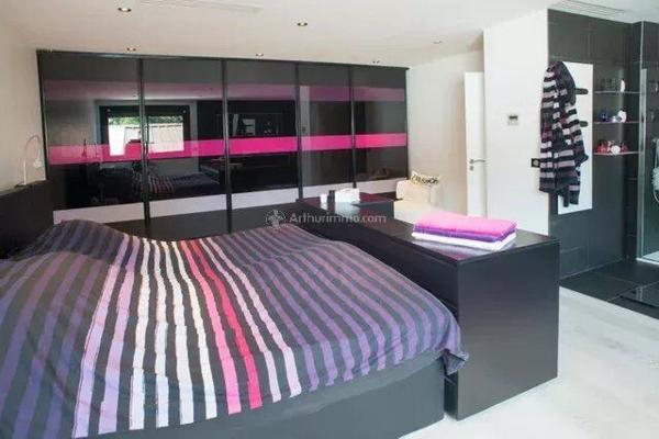 Vente Loft 10 pièces 394 m2 à Saint-Fargeau-Ponthierry