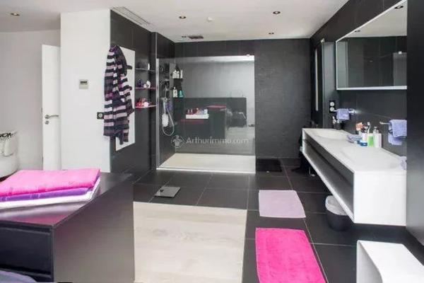 Vente Loft 10 pièces 394 m2 à Saint-Fargeau-Ponthierry