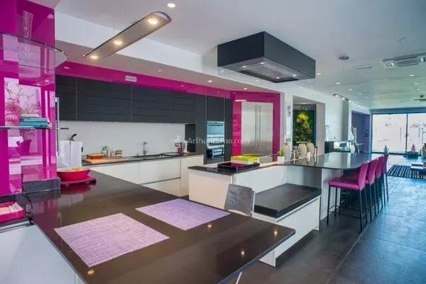 Vente Loft 10 pièces 394 m2 à Saint-Fargeau-Ponthierry