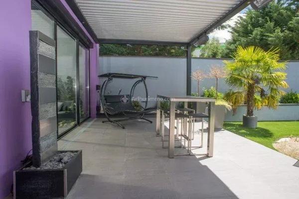 Vente Loft 10 pièces 394 m2 à Saint-Fargeau-Ponthierry