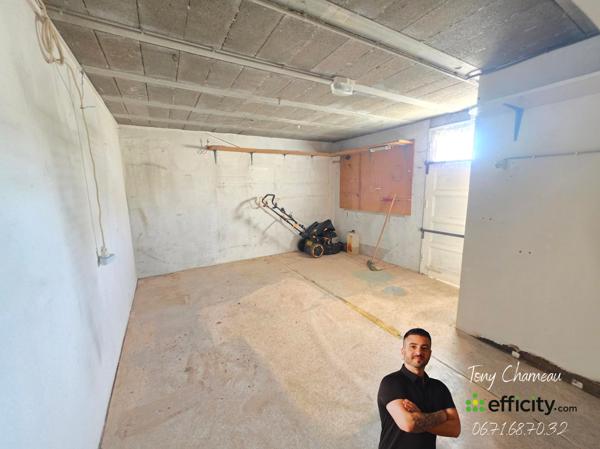 Maison
         5 pièces
        - 102 m² 148 000 € *