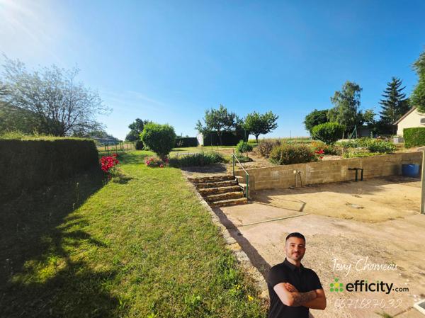 Maison
         5 pièces
        - 102 m² 148 000 € *