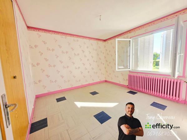 Maison
         5 pièces
        - 102 m² 148 000 € *