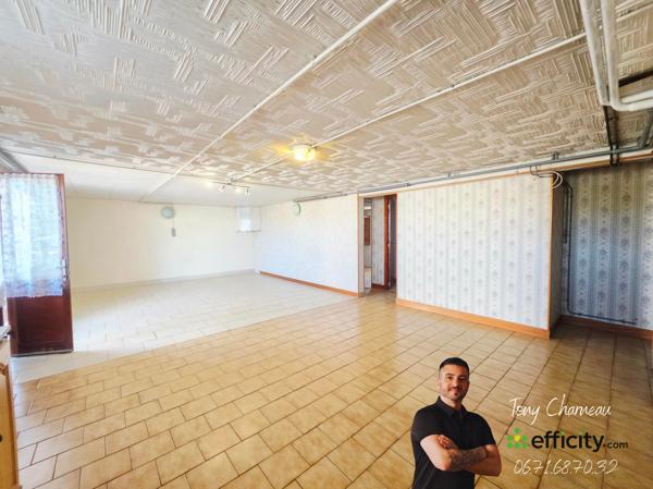 Maison
         5 pièces
        - 102 m² 148 000 € *