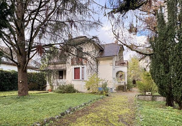 Maison 6 pièces - 180 m²