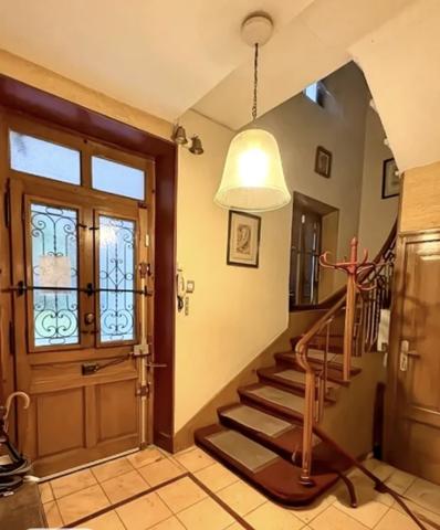 Maison 6 pièces - 180 m²