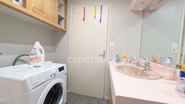 Appartement  T3 - 60,5 m² - 2 chambres  avec Garage et Parking - Centre ville - CHATEAULIN (29)