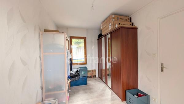 Appartement  T3 - 60,5 m² - 2 chambres  avec Garage et Parking - Centre ville - CHATEAULIN (29)