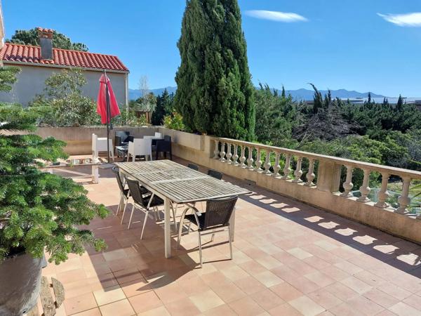 Villa 212 m² 5 chambres + dépendance 175 m², piscine, vue montagnes – Villeneuve-de-la-Raho