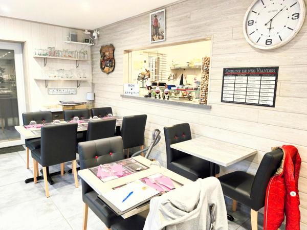 Fonds de commerce restaurant pizzéria avec sa belle terrasse sur axe passant proche du centre ville