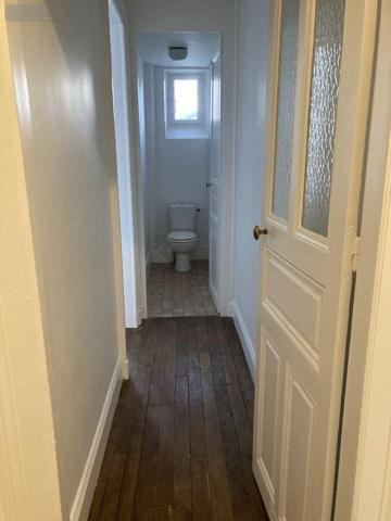 Appartement rénové à louer à Troyes dans l'Aube (10000), ref : 10376/1180   
Centre ville