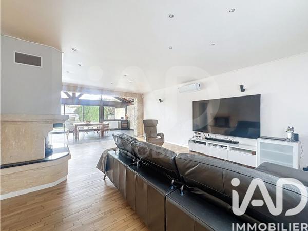 Maison à vendre 7 pièces 157,95 m² Grisy-Suisnes
