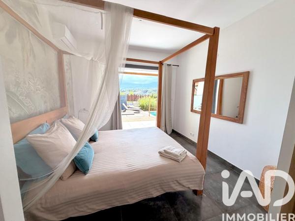 Maison à vendre 8 pièces 167 m² Saint-Pierre