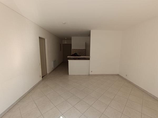 Appartement 13300 2 pièce(s) 47.87 m2