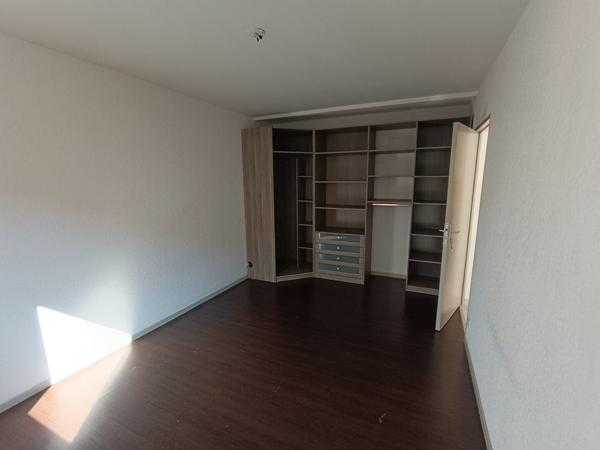 Appartement 13300 2 pièce(s) 47.87 m2