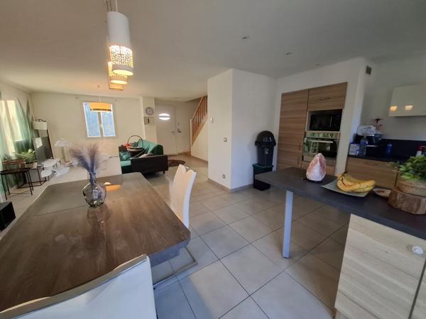 Vente Maison 5 pièces 102 m2 à Pommeuse